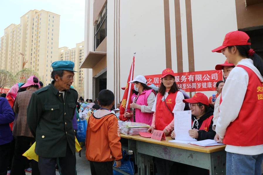 鲁甸县司法局新项目推动法治建设，深化群众服务